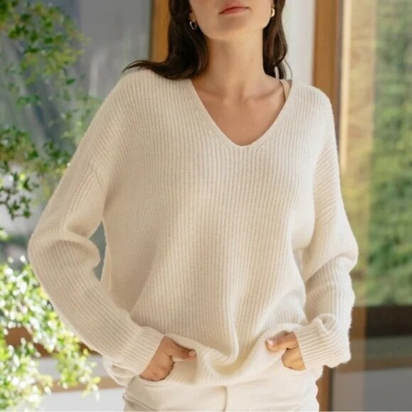 Jenni Kayne Sweaters - Jenni Kayne Cabin Cashmere Wool Sweater V-Neck Ivory (READ DESCRIPTION)